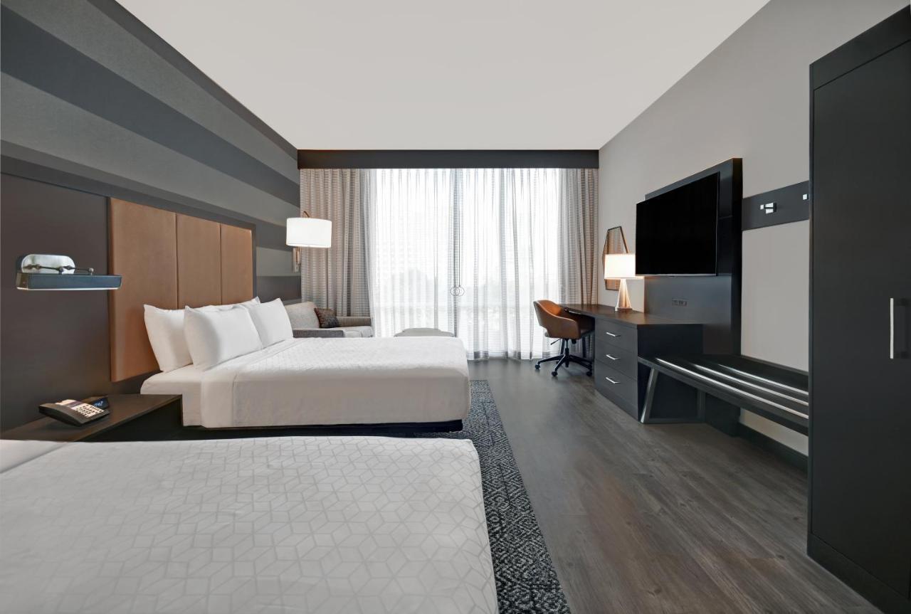 Express - - Galleria Area By Ihg 3*