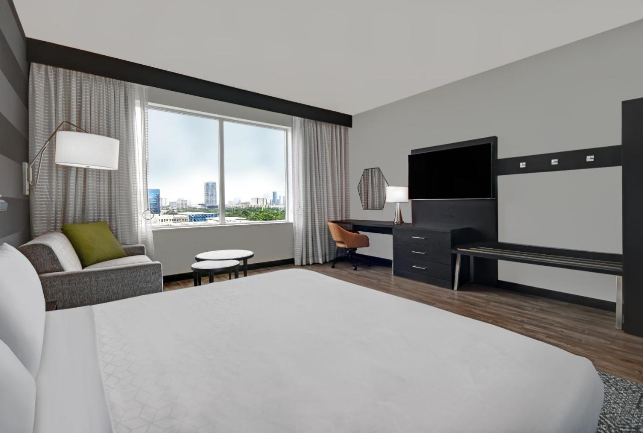 Express - - Galleria Area By Ihg 3*